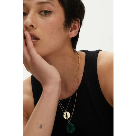 unnamed-file-1007.jpg Oliver Bonas Galia Resin & Metal Double Row Necklace -Default Template 2 unnamed file 1007