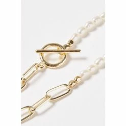Oliver Bonas Womens White Odina Half Chain & Pearl Fob Clasp Gold Plated Brass Bracelet -Default Template 2 unnamed file 2165