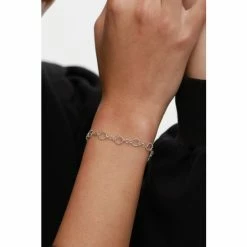 Oliver Bonas Silver Tone Isandro Loop Link Chain Chain Bracelet -Default Template 2 unnamed file 2184