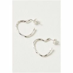 Oliver Bonas Heart Twist Outline Silver Hoop Earrings -Default Template 2 unnamed file 219