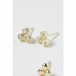 Oliver Bonas Amaya Dot And Pearl Gold Tone White Stud Earrings 2 Pack -Default Template 2 unnamed file 461