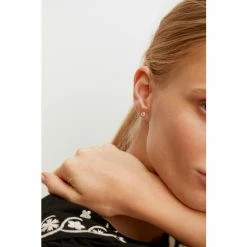 Oliver Bonas Blue Ula Flower Pearl And Heart Gold Plated Stud Earrings Pack Of Three -Default Template 2 unnamed file 515