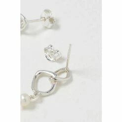 Oliver Bonas Silver Caspian Linked Shape Silver Tone Drop Earrings -Default Template 2 unnamed file 816