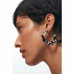Oliver Bonas Black Eden Wavy Monochrome Resin Hoop Earrings -Default Template 2 unnamed file 836
