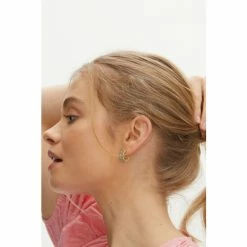 Oliver Bonas Multi Row Hoop Earrings -Default Template 2 unnamed file 84